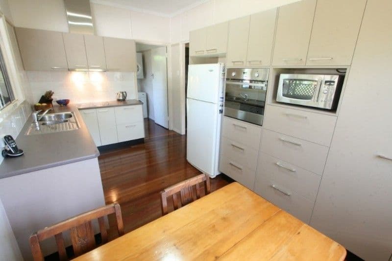 55 King Street, WOODY POINT QLD 4019, Woody Point - Thumbnail 4