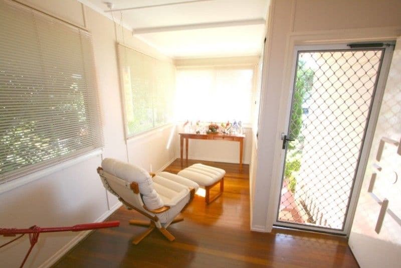 55 King Street, WOODY POINT QLD 4019, Woody Point - Thumbnail 5