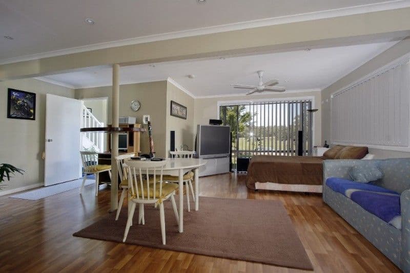 35 Mcgrath Road, MCGRATHS HILL NSW 2756, McGraths Hill - Thumbnail 3