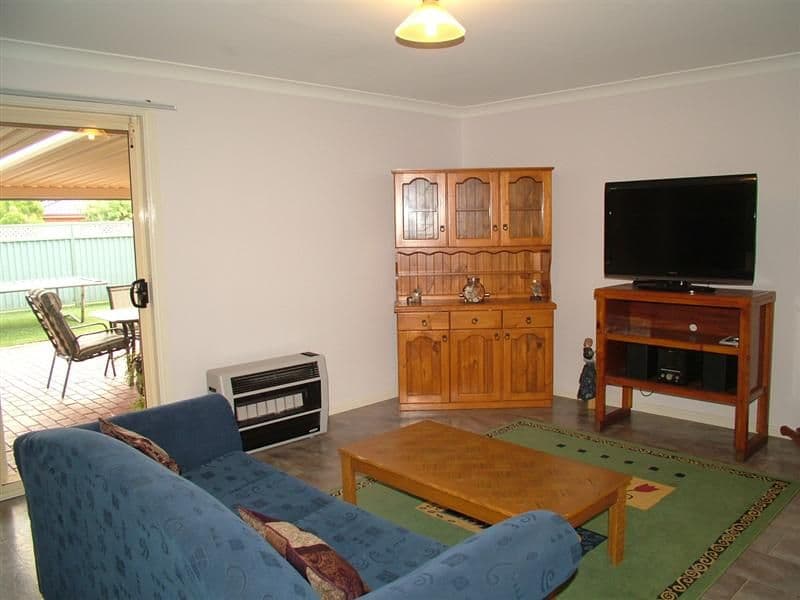 6 Castlereagh Avenue, DUBBO NSW 2830, Dubbo - Thumbnail 4