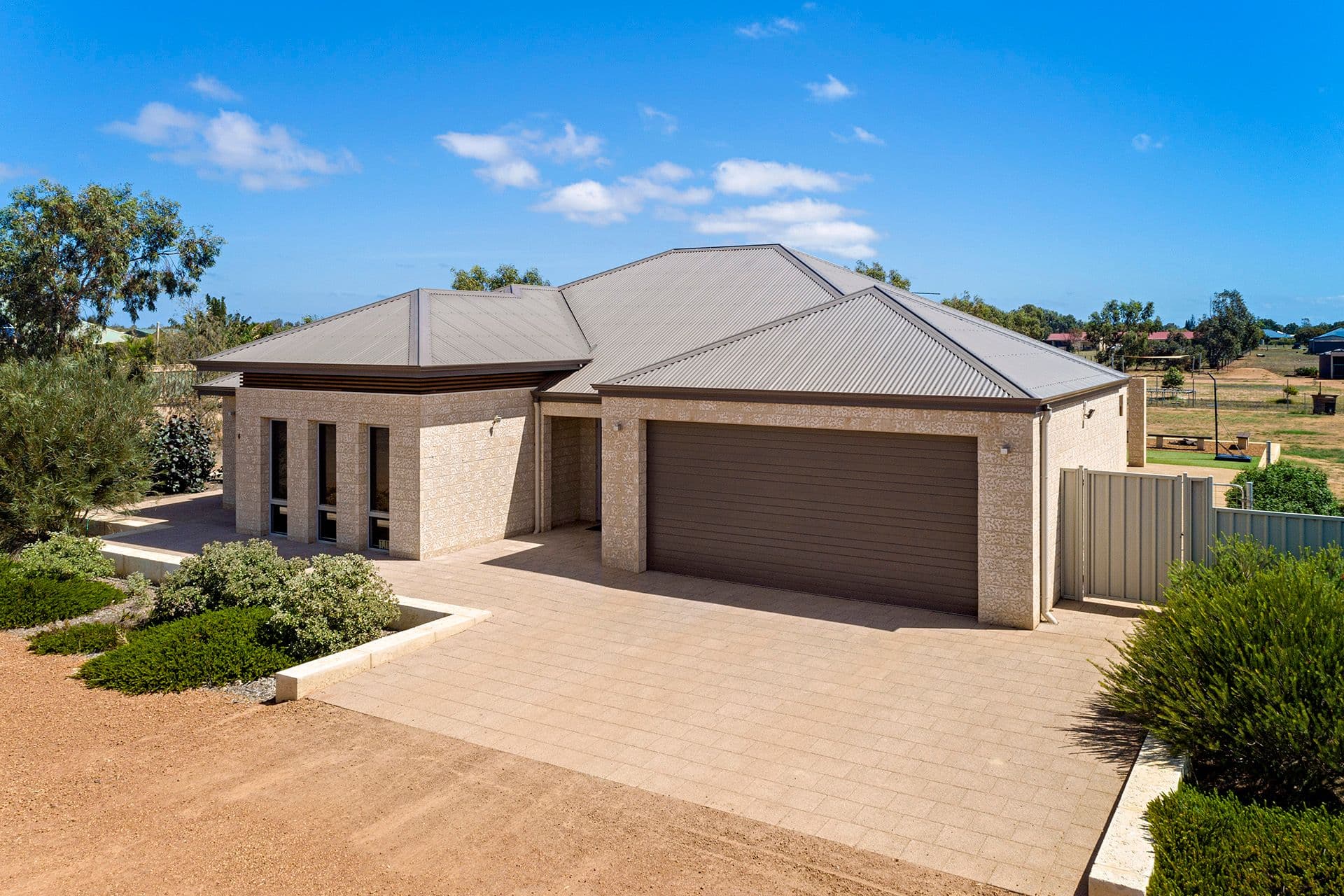 25 Lincoln Street, Deepdale WA 6532, Deepdale - Thumbnail 2