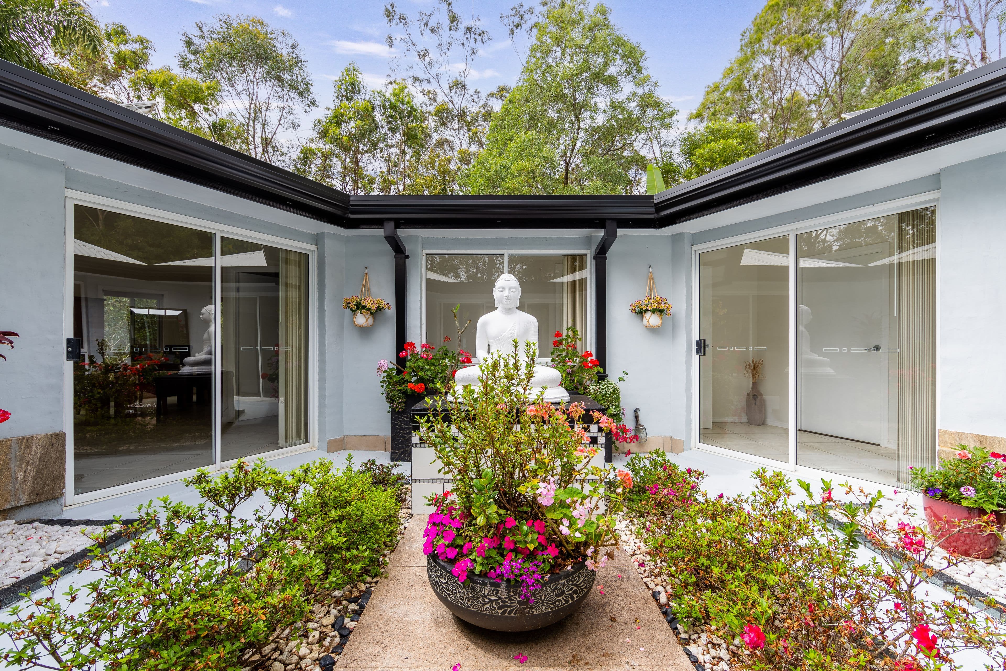 33 Strawberry Road, Mudgeeraba QLD 4213, Mudgeeraba - Thumbnail 4