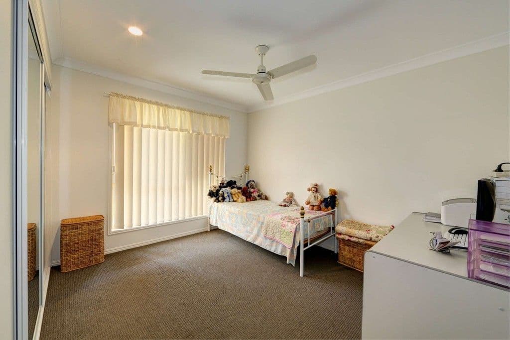 27 Neville Drive, BRANYAN QLD 4670, Branyan - Thumbnail 8