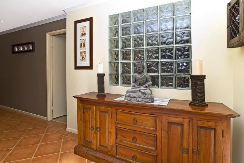 7 Marlborough Court, ASHMORE QLD 4214, Ashmore - Thumbnail 2