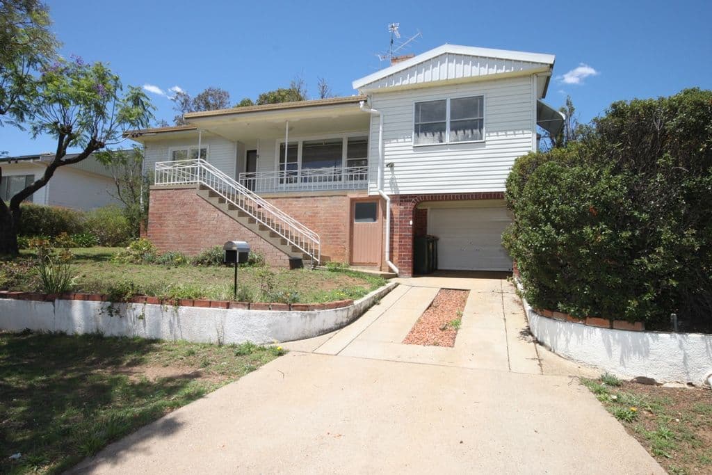9 Paul Street, TAMWORTH NSW 2340, Tamworth - Image 1