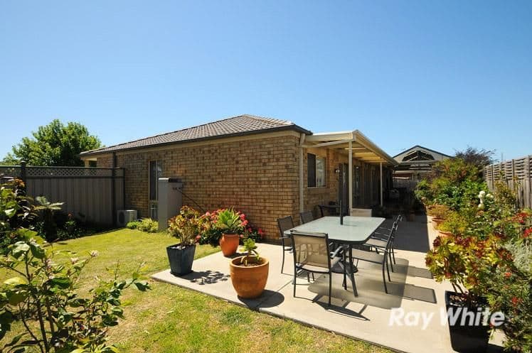 41 Fairhaven Boulevard, CRANBOURNE WEST VIC 3977, Cranbourne West - Thumbnail 3