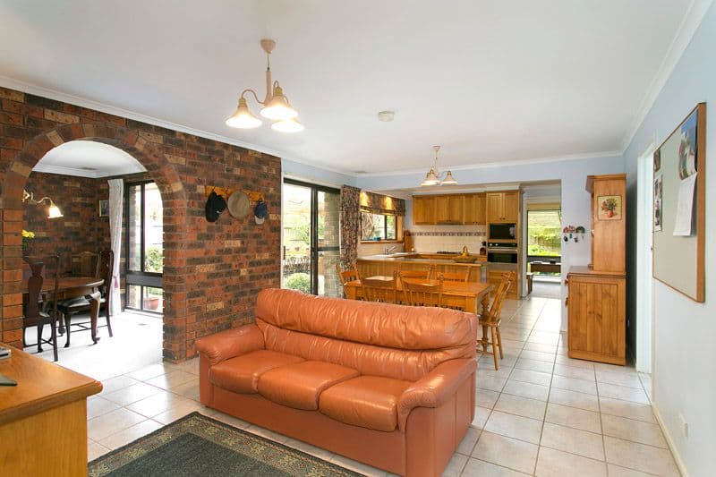 11 Lascelle Drive, VERMONT SOUTH VIC 3133, Vermont South - Thumbnail 5