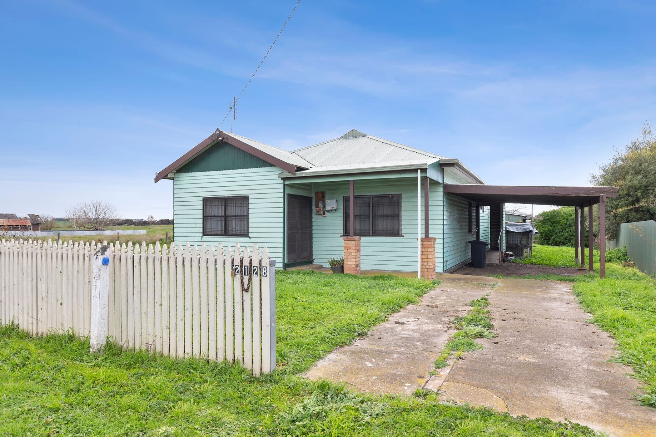 2128 Glenelg Highway, Lake Bolac VIC 3351, Lake Bolac - Thumbnail 2