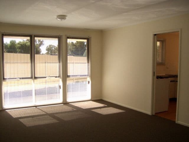 6 Algona Road, LAVINGTON NSW 2641, Lavington - Thumbnail 3