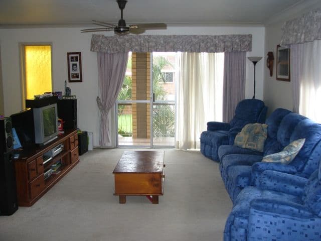 19 Danube Drive, STRATHPINE QLD 4500, Strathpine - Thumbnail 3