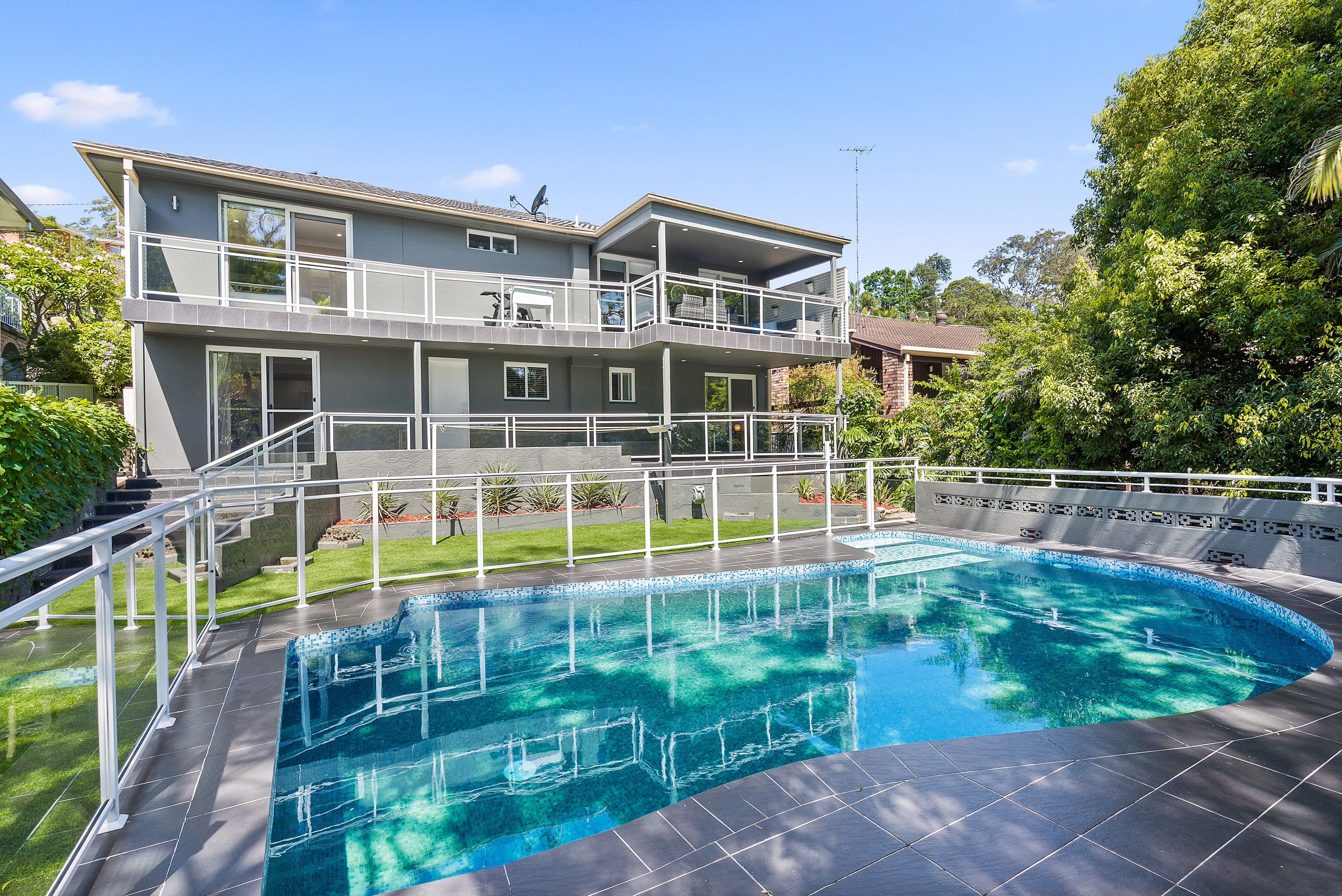 4 Maple Street, Lugarno NSW 2210, Lugarno - Thumbnail 2