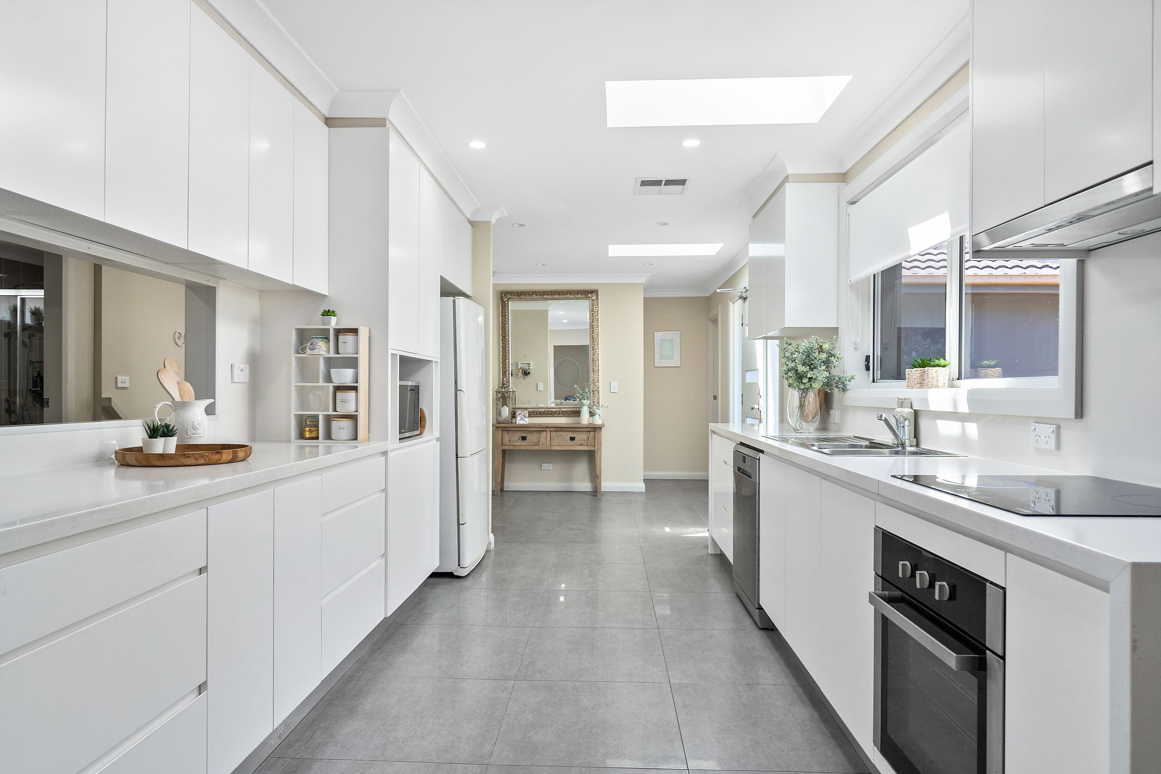 4 Maple Street, Lugarno NSW 2210, Lugarno - Thumbnail 7