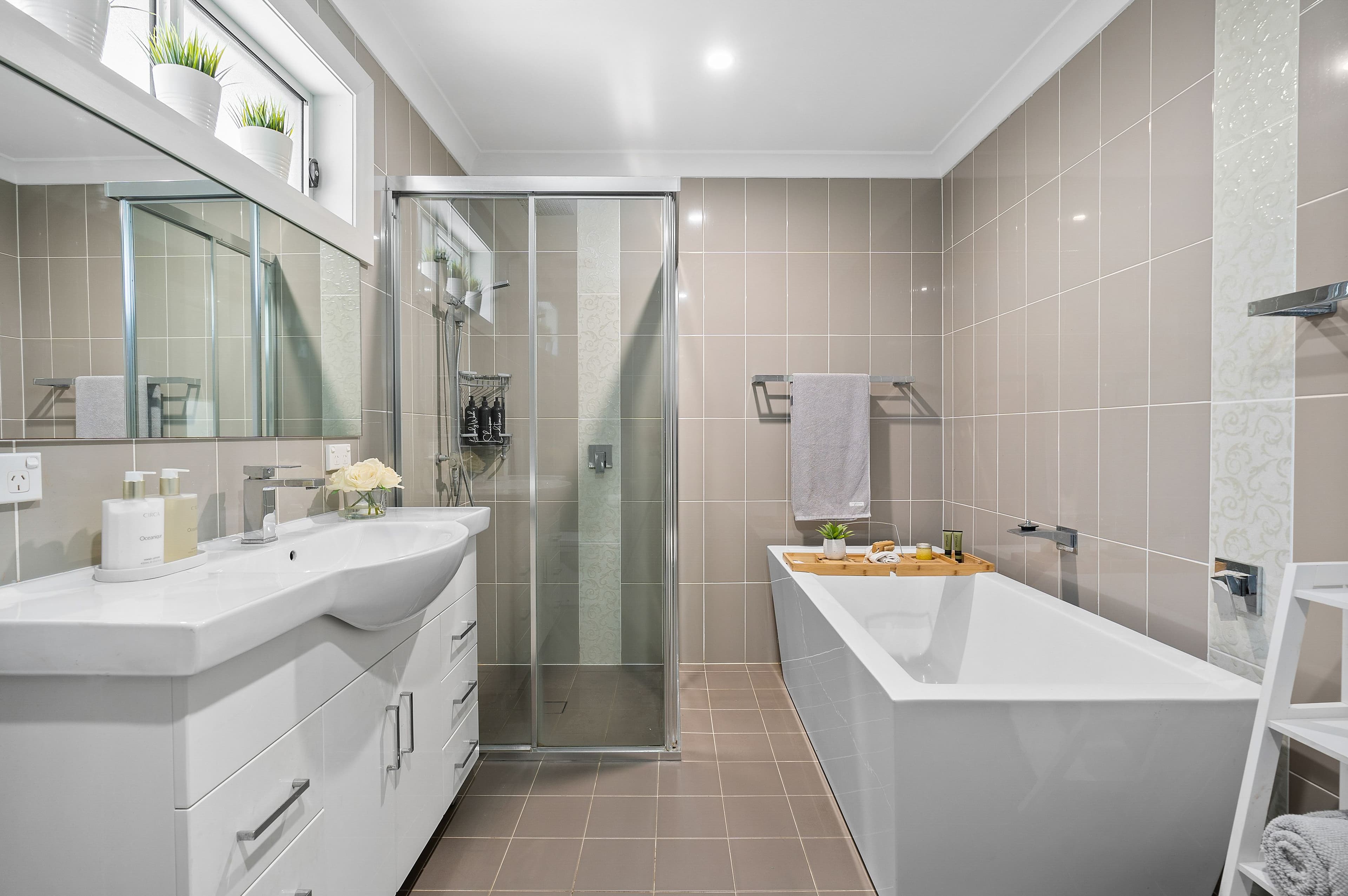 4 Maple Street, Lugarno NSW 2210, Lugarno - Thumbnail 8