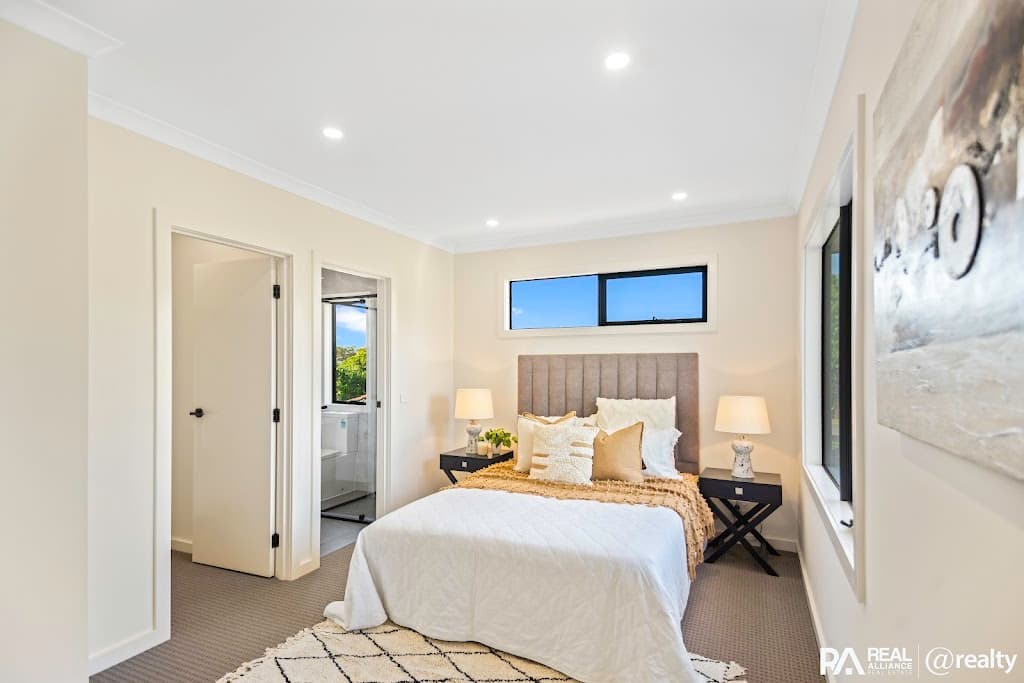 1/3 Jillian Street, Cranbourne, VIC, 3977, Cranbourne - Thumbnail 2
