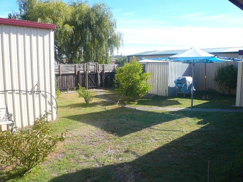 28 Haig Street, MOWBRAY TAS 7248, Mowbray - Thumbnail 4