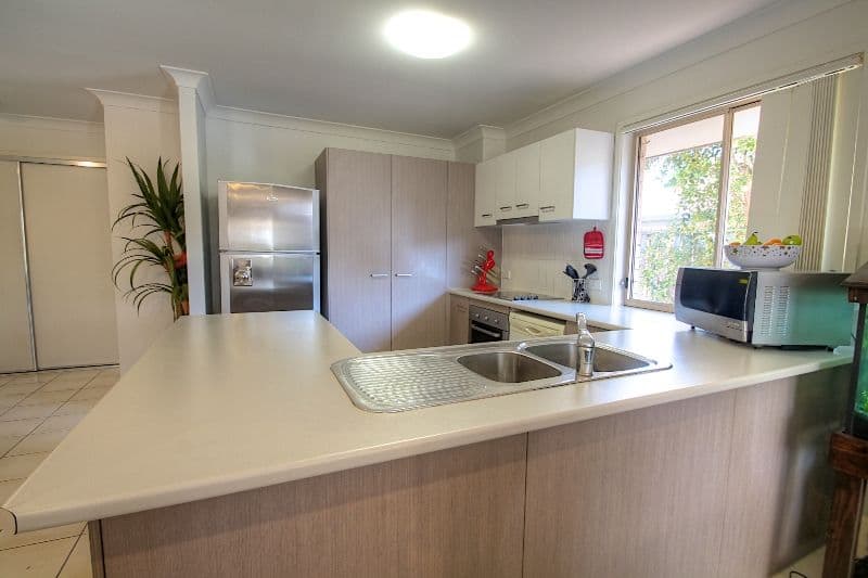 26 Scottsdale Street, RACEVIEW QLD 4305, Raceview - Thumbnail 5