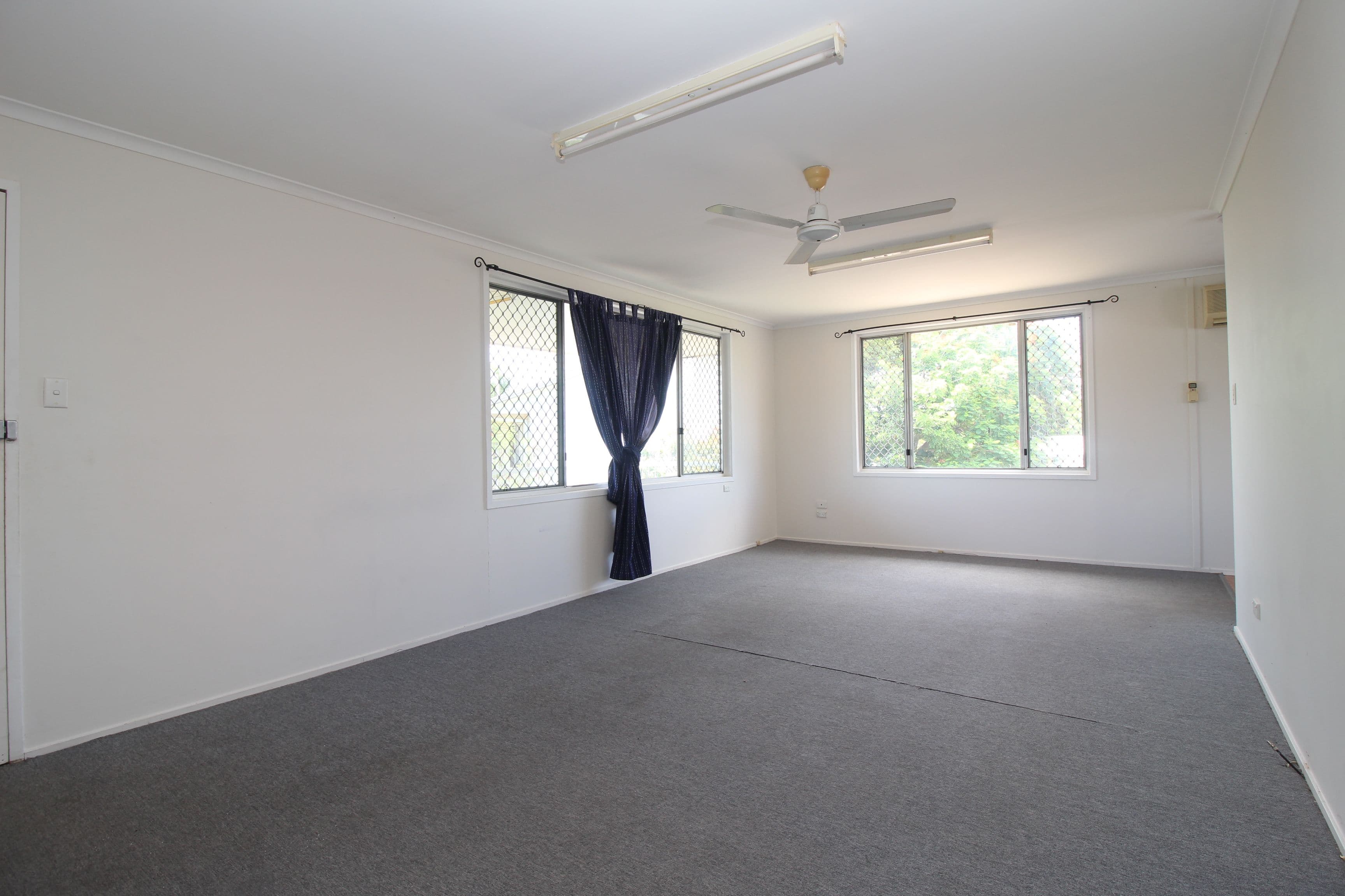 28 Alamein Drive, Emerald QLD 4720, Emerald - Thumbnail 6