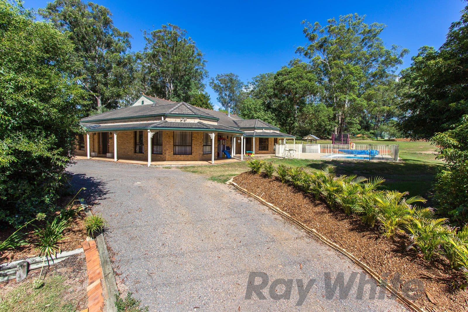 1 Elouera Close, Brandy Hill - Thumbnail 2