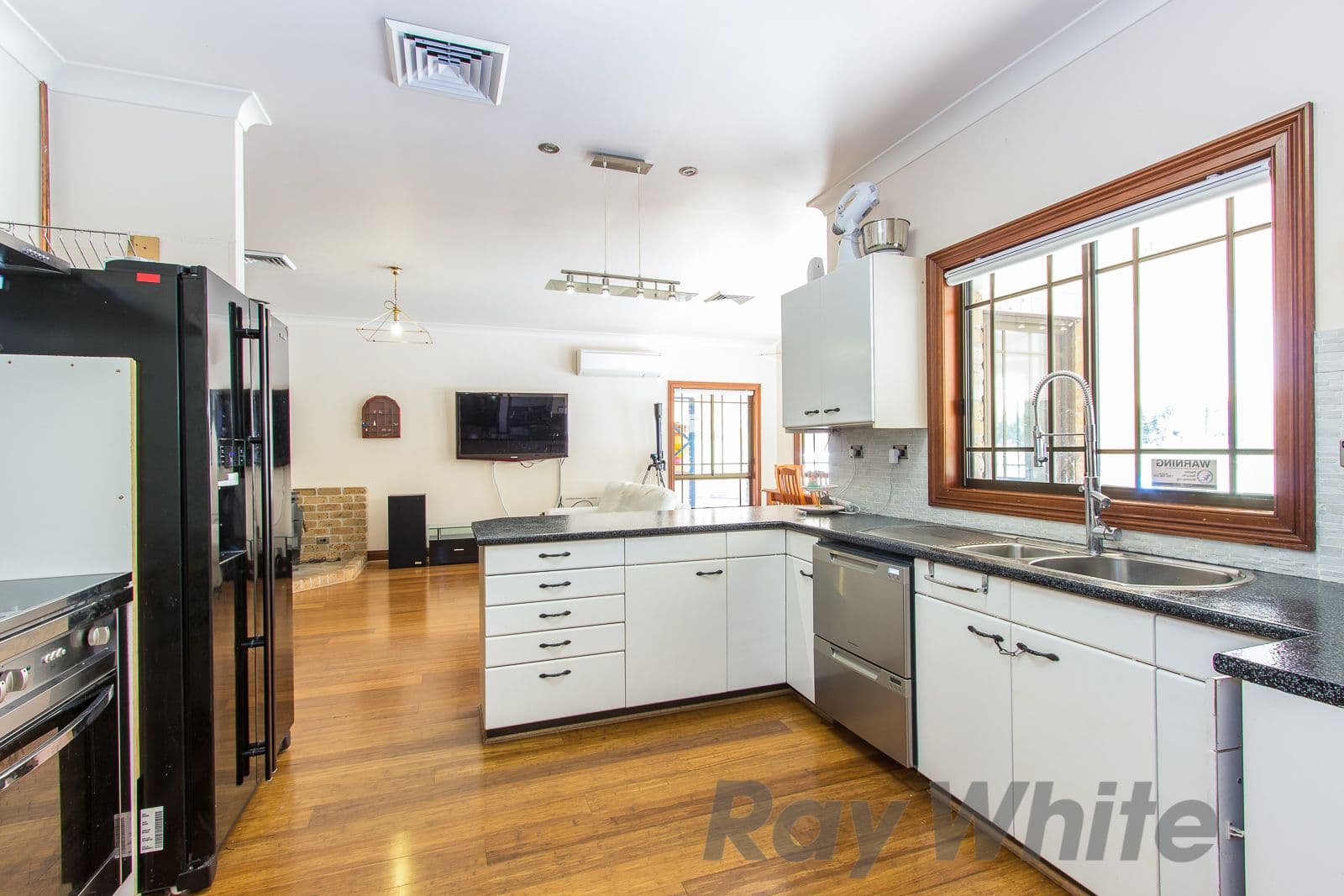 1 Elouera Close, Brandy Hill - Thumbnail 6