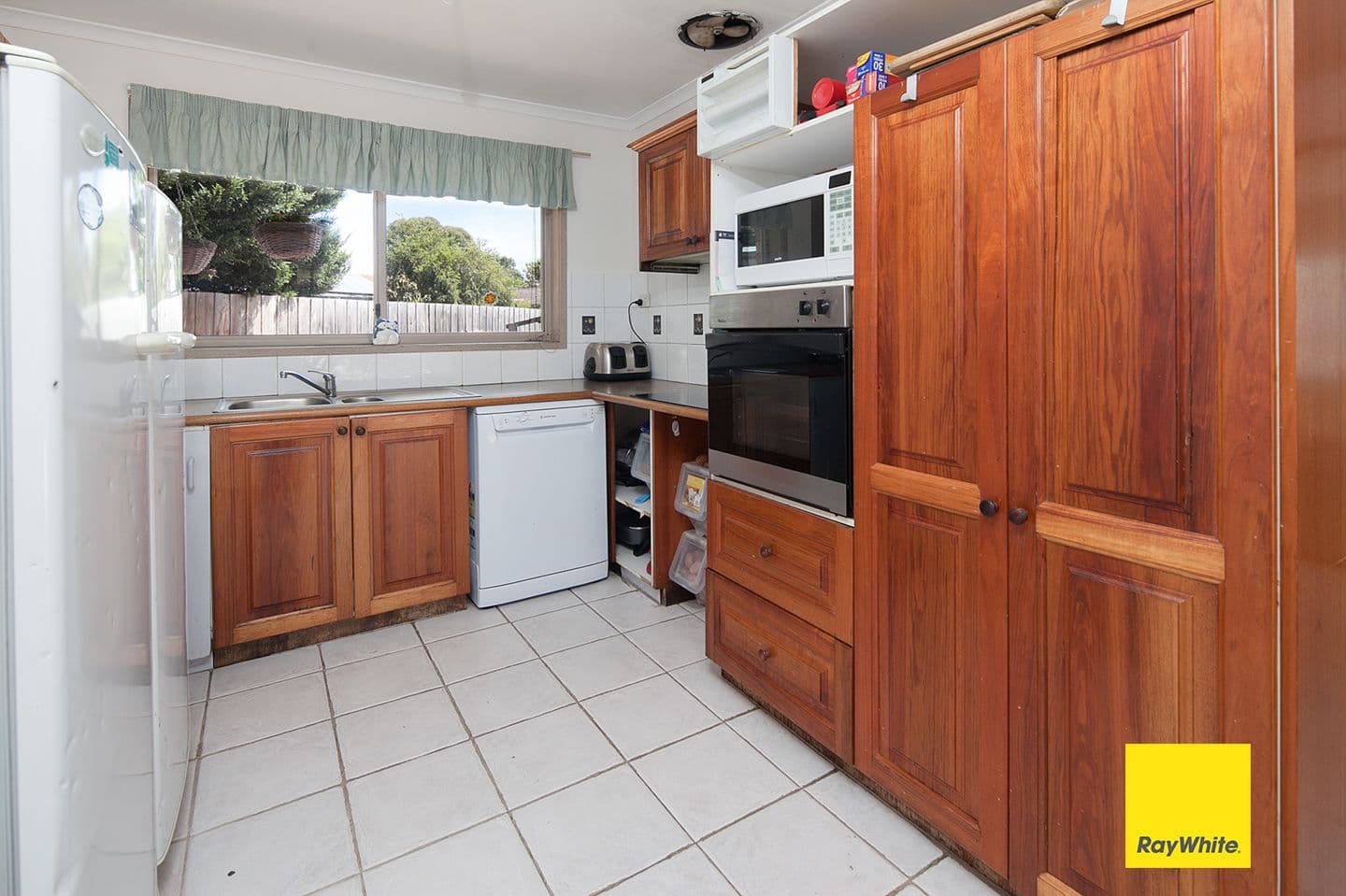 11 Quail Court, Carrum Downs VIC 3201, Carrum Downs - Thumbnail 5