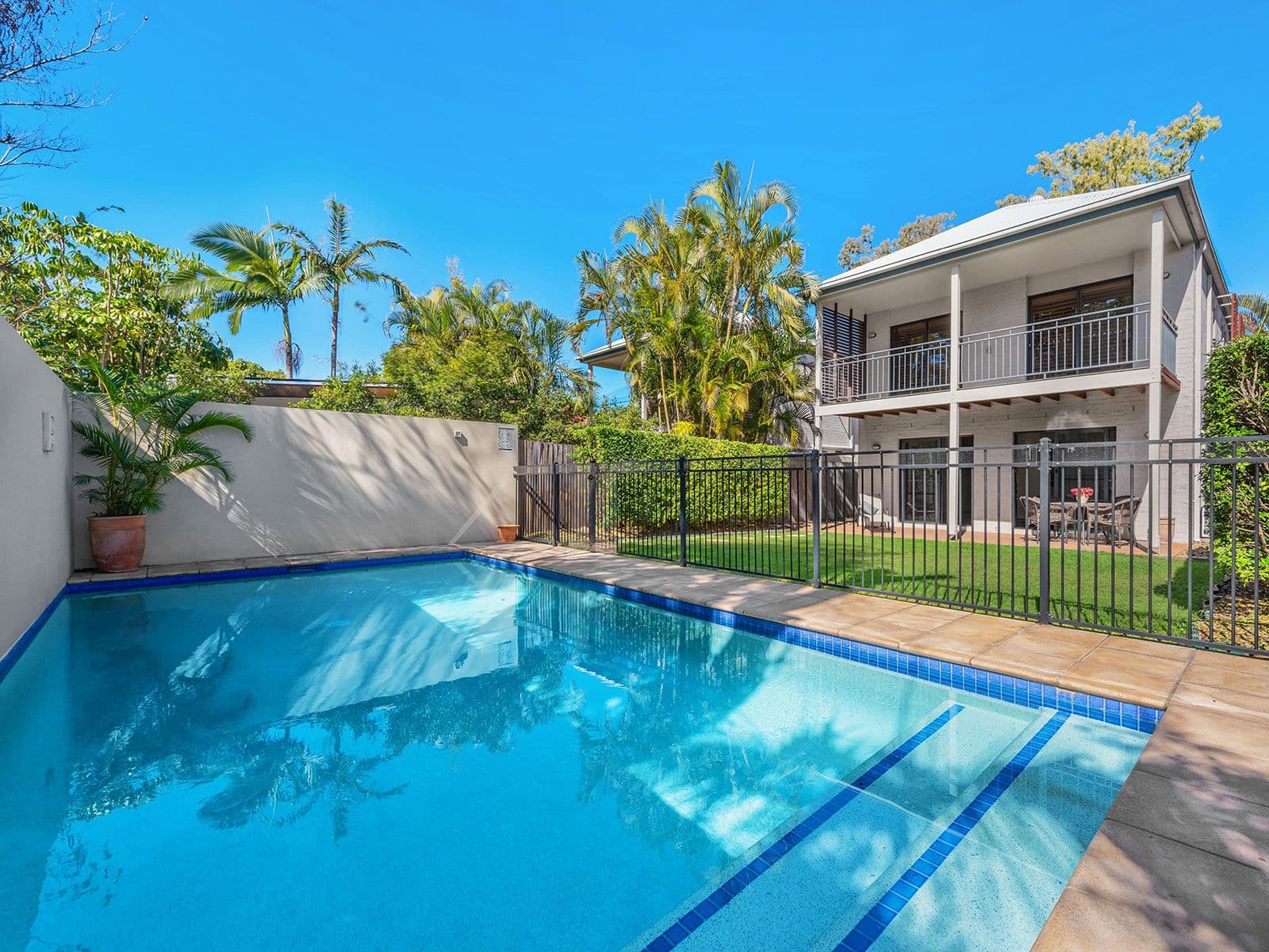 18 Hall Street, Sherwood QLD 4075, Sherwood - Image 1