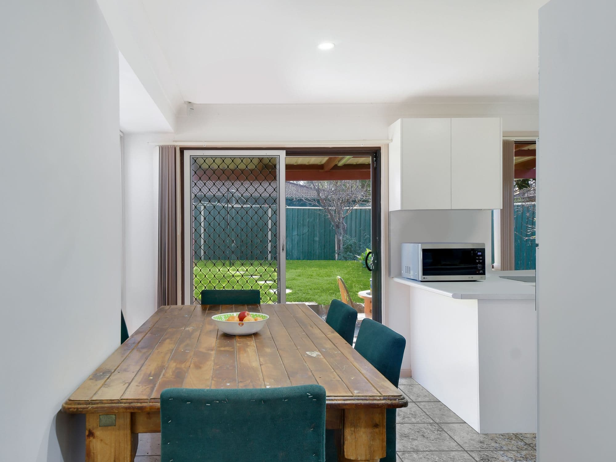 22 Harcourt Place, Eagle Vale NSW 2558, Eagle Vale - Thumbnail 3