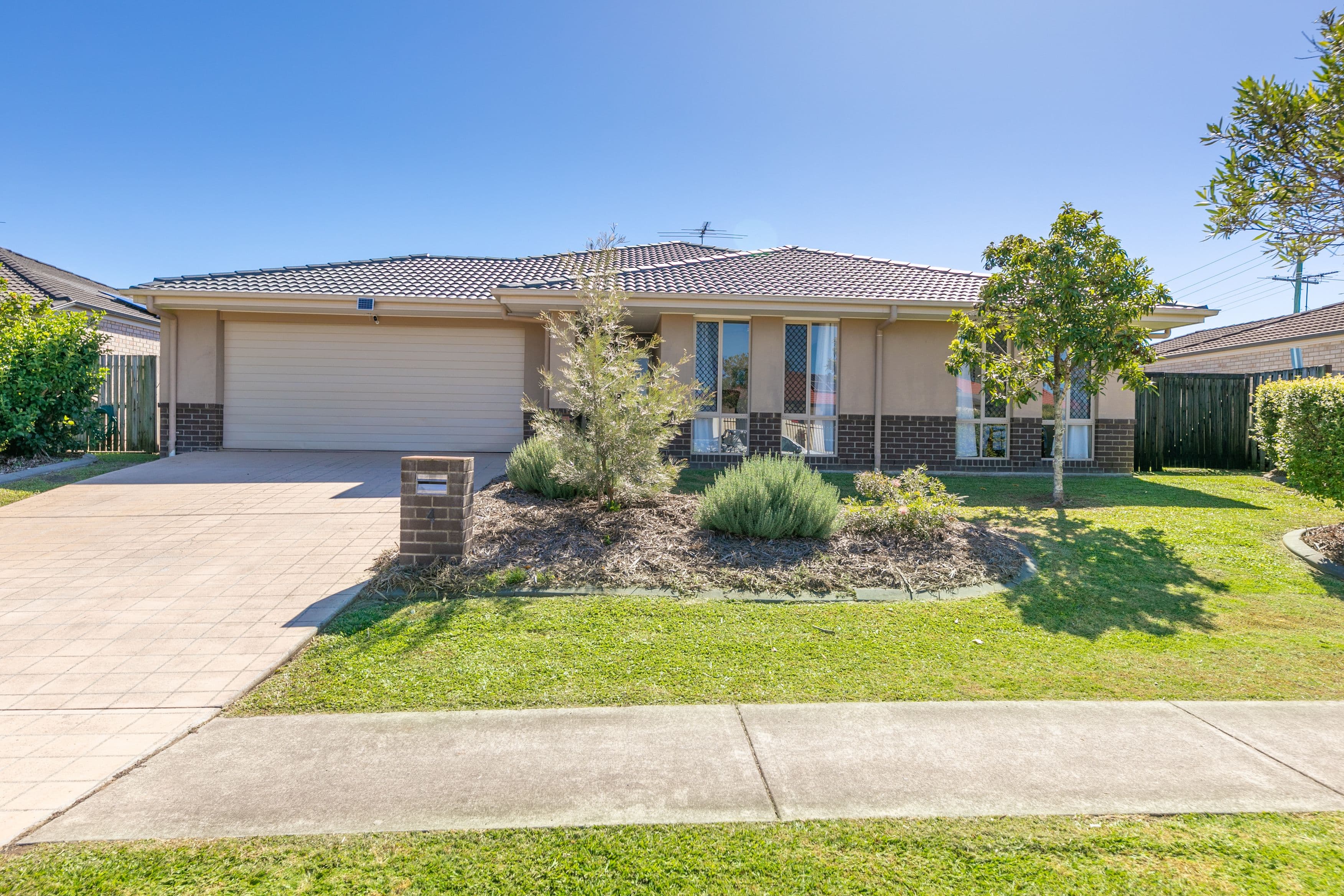 4 Hollywood Avenue, Bellmere QLD 4510, Bellmere - Image 1