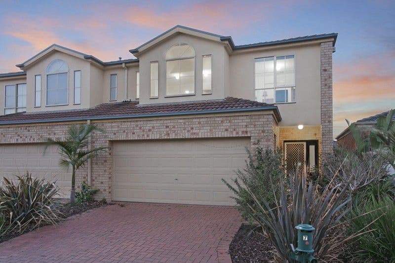 7 Marinique Drive, ASPENDALE GARDENS VIC 3195, Aspendale Gardens - Image 1