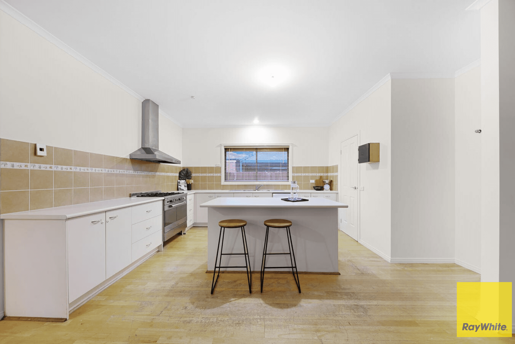 9 Adderley Court, Point Cook VIC 3030, Point Cook - Thumbnail 7