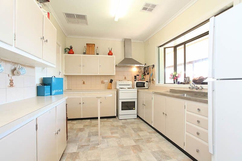 35 Hanson Road, Elizabeth Downs SA 5113, Elizabeth Downs - Thumbnail 4