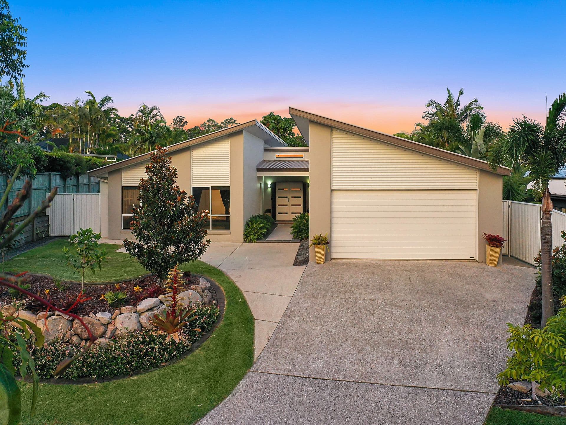 2/598 Forest Road, Penshurst, Penshurst - Image 1