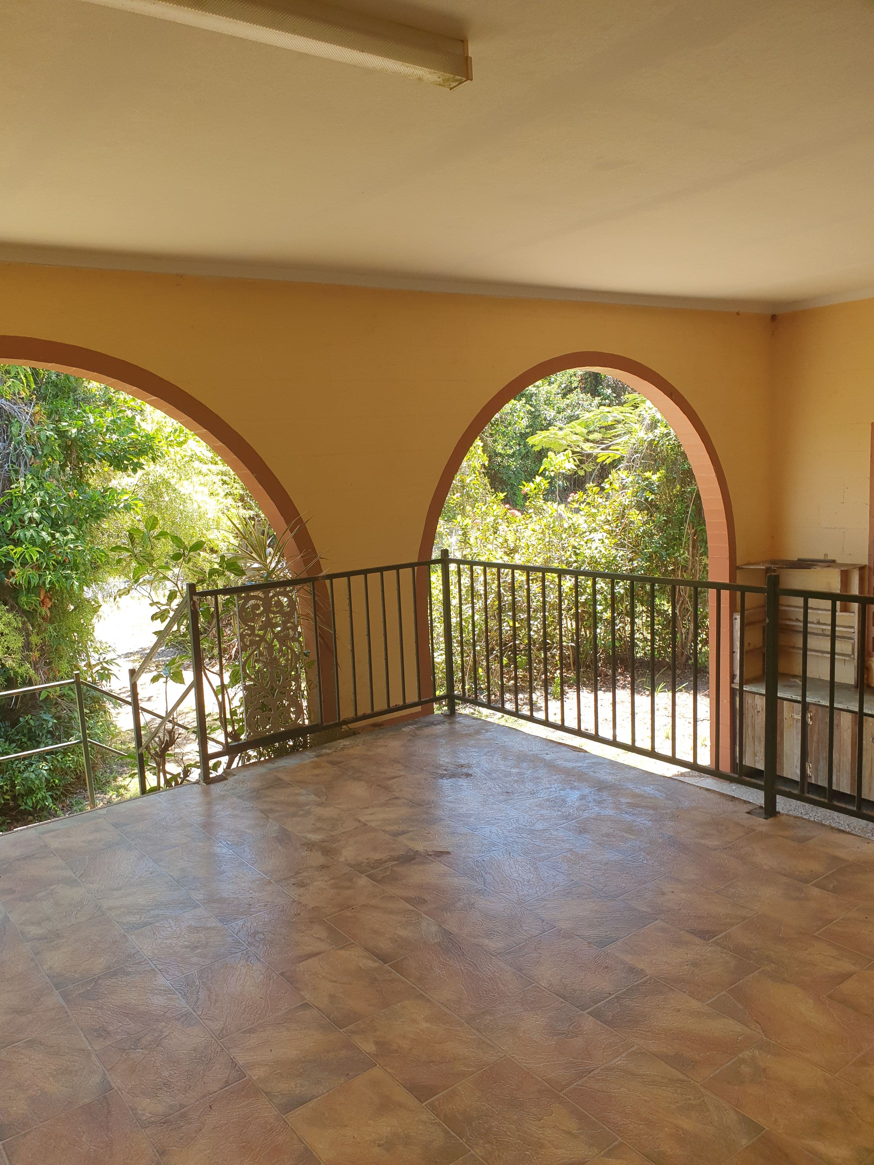 24 Bindon Street, Flying Fish Point QLD 4860, Flying Fish Point - Thumbnail 2