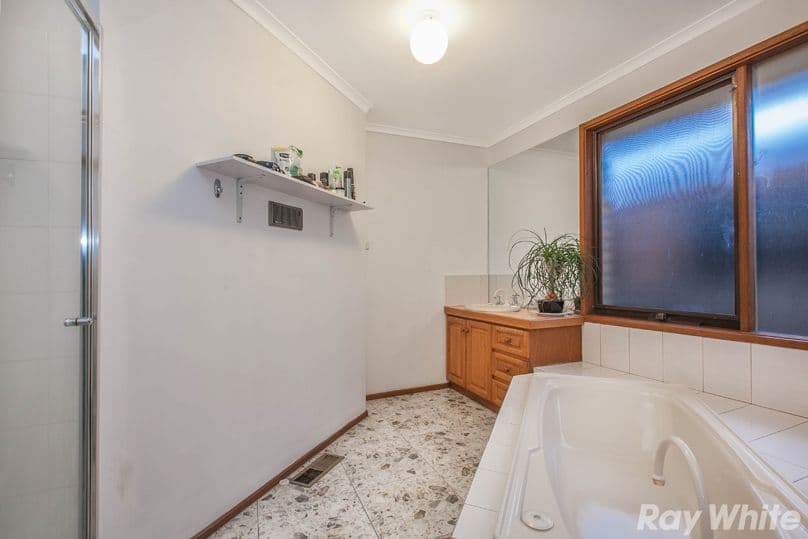 6 Zinnea Court, Mill Park VIC 3082, Mill Park - Thumbnail 6
