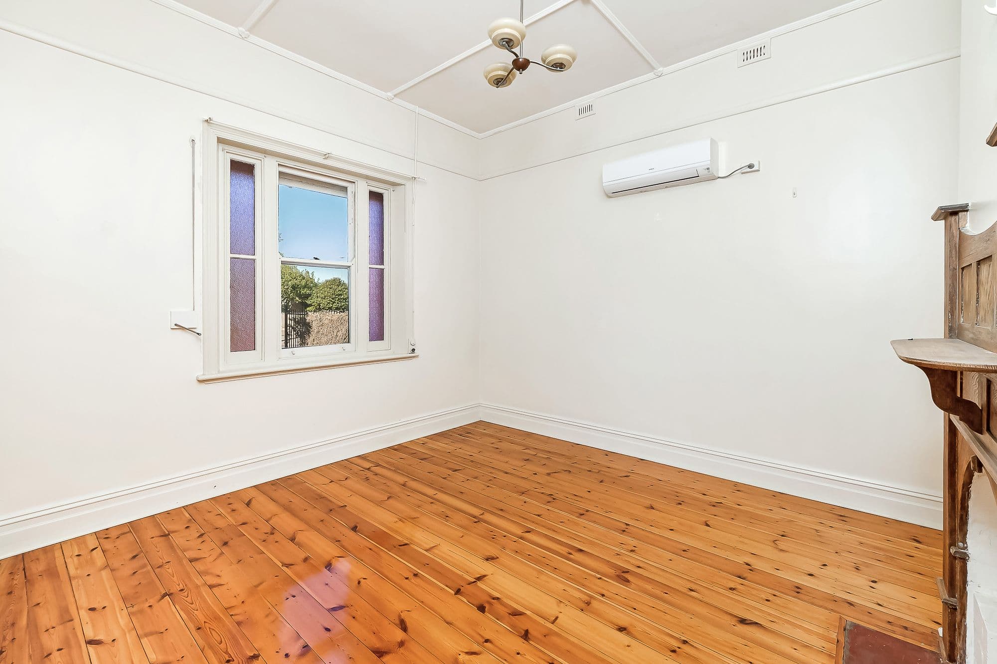 11 Ruth Street, Murray Bridge SA 5253, Murray Bridge - Thumbnail 2
