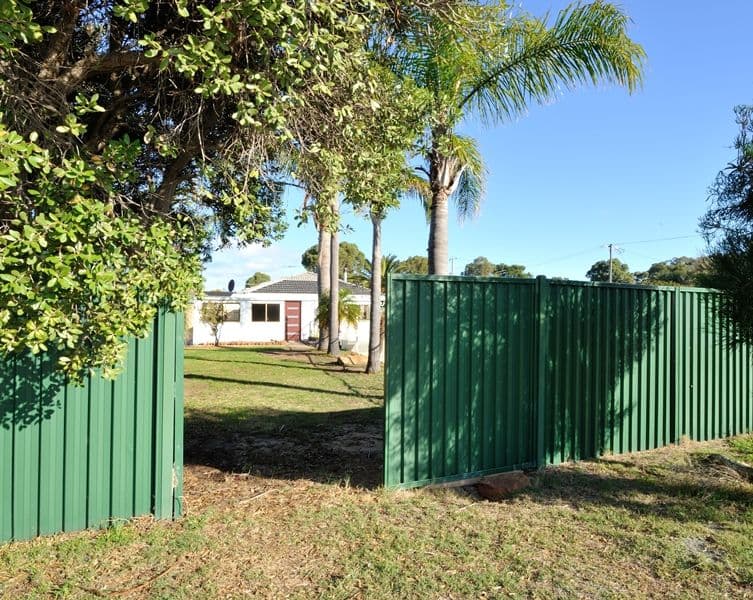 4 Mandoo Road, Shoalwater WA 6169, Shoalwater - Thumbnail 3