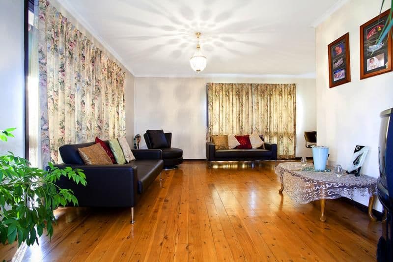 218 Nuwarra Road, MOOREBANK NSW 2170, Moorebank - Thumbnail 2
