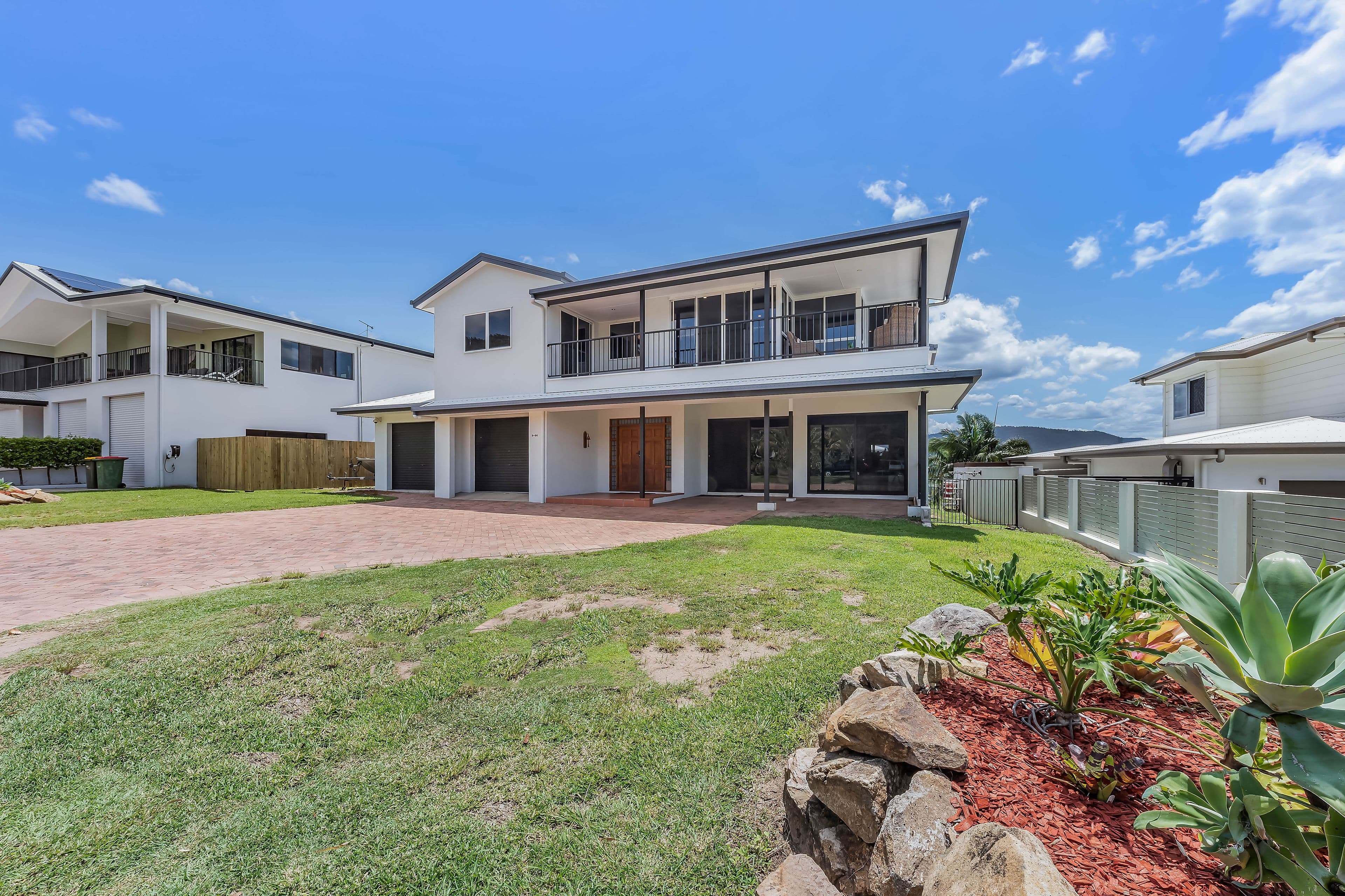 24 Illawong Street, Cannonvale QLD 4802, Cannonvale - Thumbnail 2