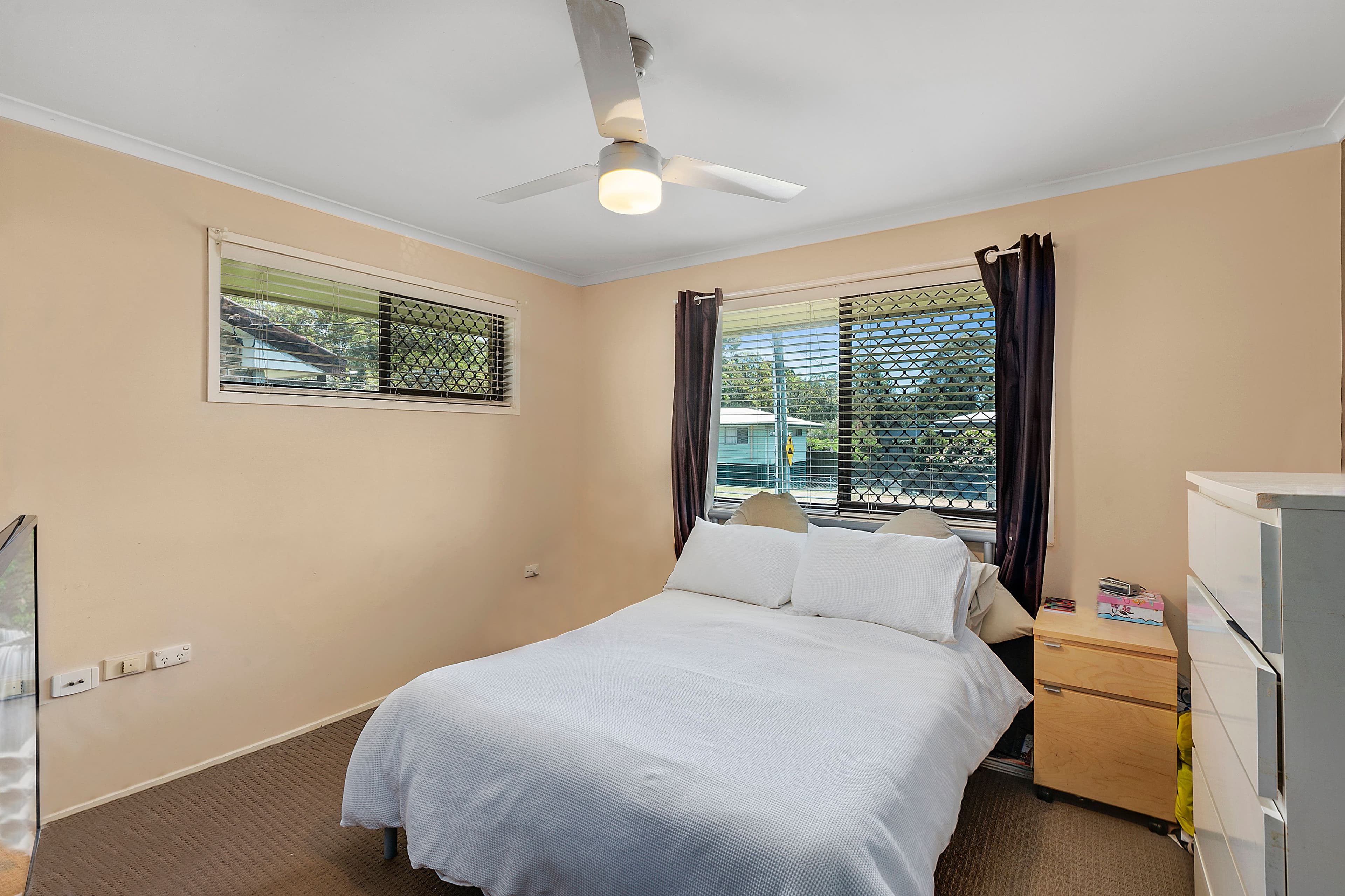 55 Woomera Crescent, Southport QLD 4215, Southport - Thumbnail 6
