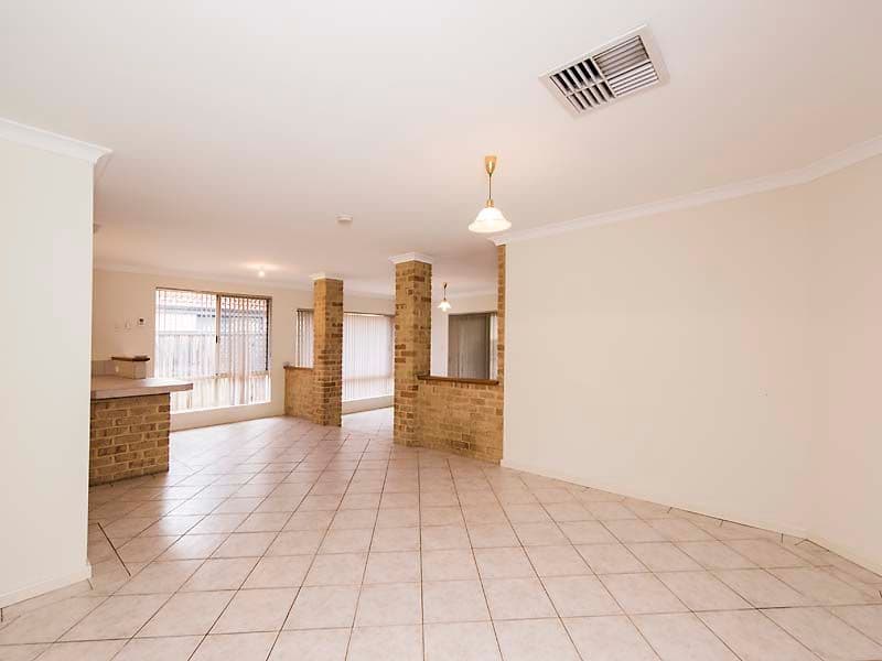 36 Forestview Boulevard, Ellenbrook WA 6069, Ellenbrook - Thumbnail 3