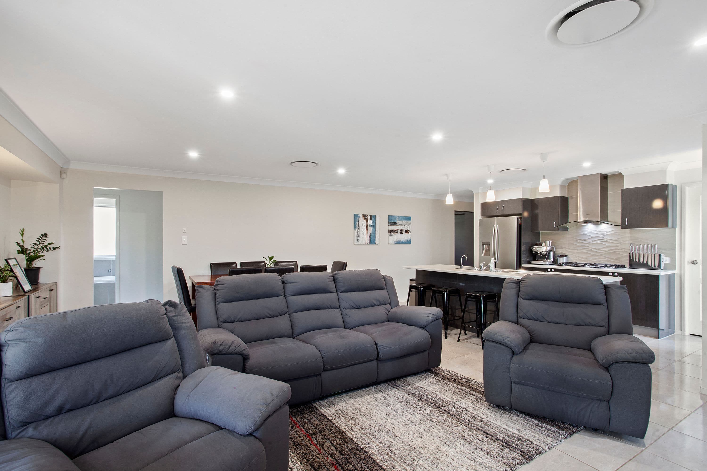 21 Parry Parade, Kooindah Waters, Wyong NSW 2259, Wyong - Thumbnail 3