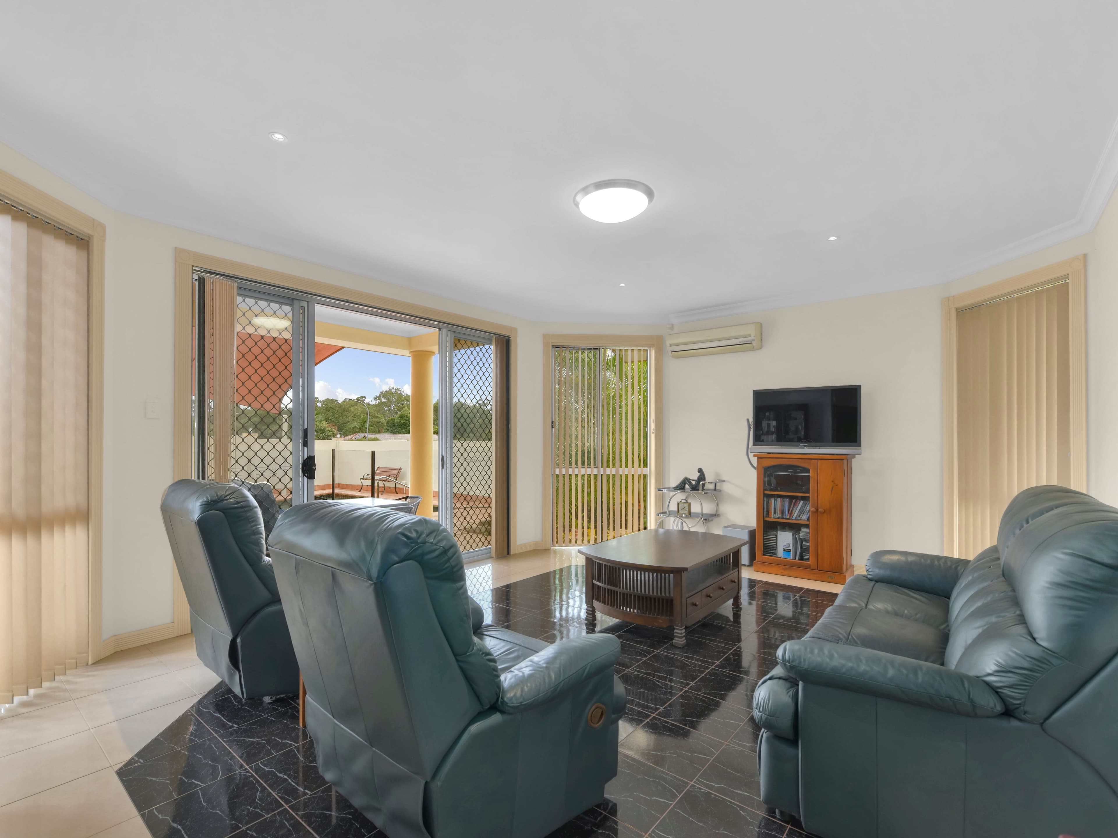 176 Saturn Crescent, Bridgeman Downs QLD 4035, Bridgeman Downs - Thumbnail 5