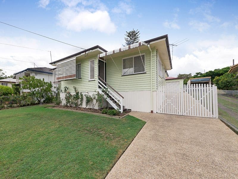 18 McCarthy Road, SALISBURY QLD 4107, Salisbury - Image 1