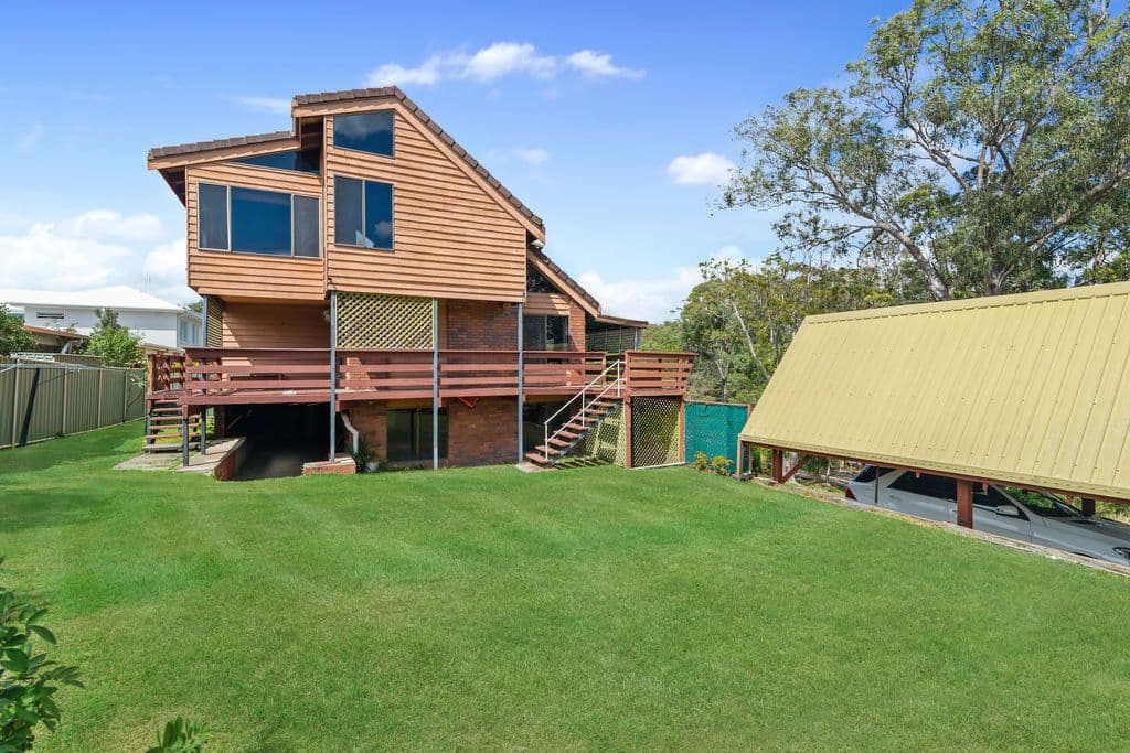 2 Inala Avenue, Tugun QLD 4224, Tugun - Thumbnail 3