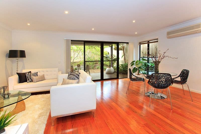 20 Dickson Street, MORNINGSIDE QLD 4170, Morningside - Thumbnail 2