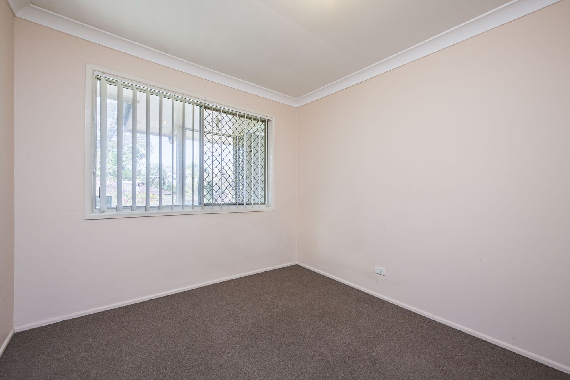 19 Ash Avenue, Woodridge QLD 4114, Woodridge - Thumbnail 8