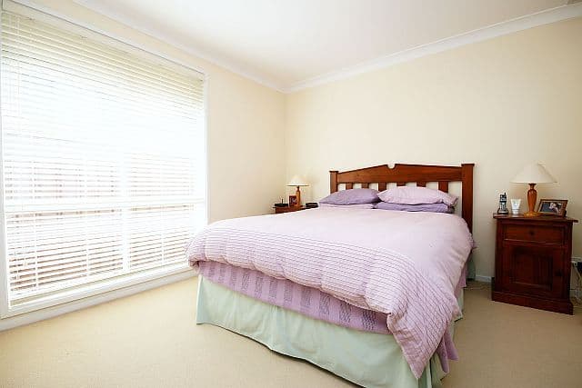 48 Carnavon Crescent, GEORGES HALL NSW 2198, Georges Hall - Thumbnail 2