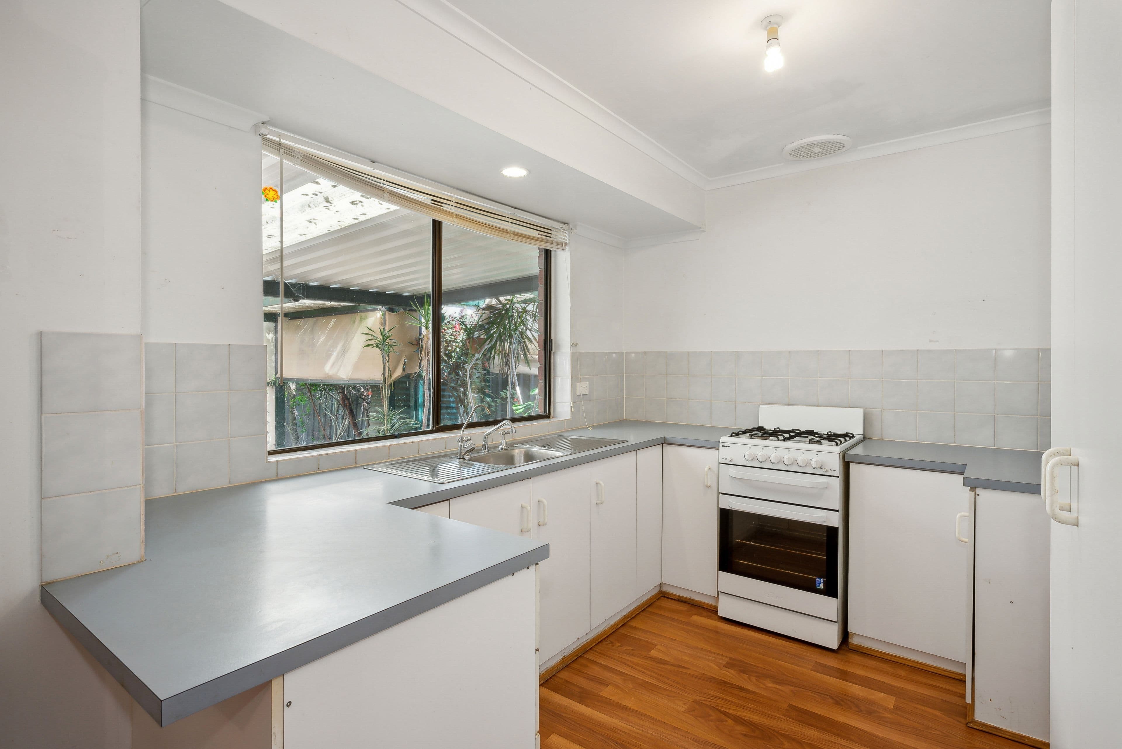 15 Spencer Drive, Morphett Vale SA 5162, Morphett Vale - Thumbnail 4