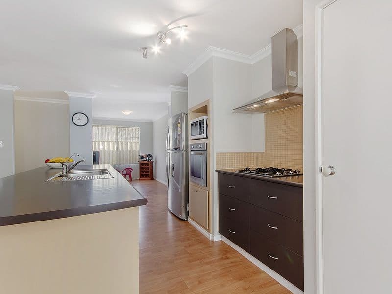 8 Wilson Pass, Baldivis WA 6171, Baldivis - Thumbnail 7