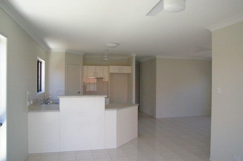 9a Dysart Street, ROTHWELL QLD 4022, Rothwell - Thumbnail 3