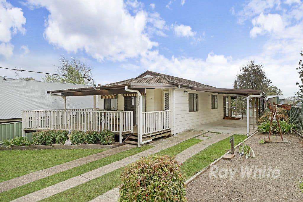 25 Moani Street, Wangi Wangi - Image 1